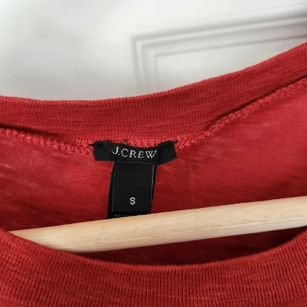 Women's J Crew Collectors Tee with Off White Embroidered Sequins Pineapple Small